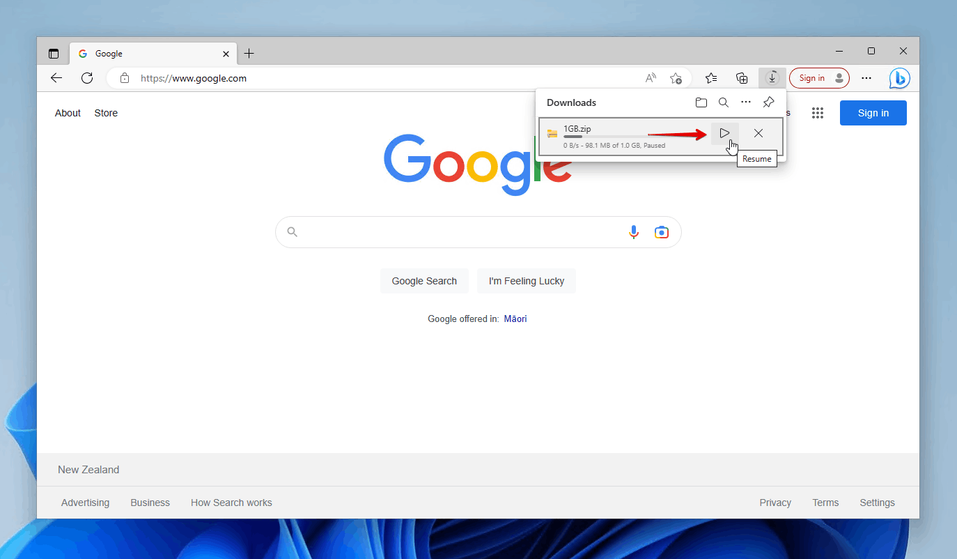 Resuming a download in Edge.